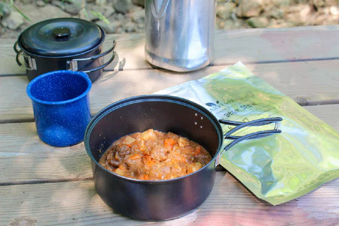 Harvest Right Medium Home Pro Freeze Dryer with Premier Vacuum Pump, 5 Trays and Mylar Starter Kit in White (N-HRFDMWH-PP)